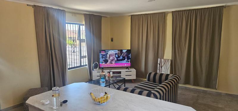 9 Bedroom Property for Sale in Mandalay Western Cape